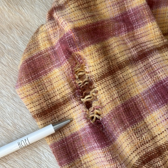 AMERICAN EAGLE Button Down Brown & Burnt Orange PLAID FLANNEL Shirt - Picture 4 of 10